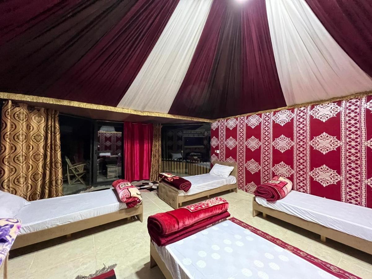 Bedouin Holidays Camp And Jeep Tours Wadi Rum Exterior photo