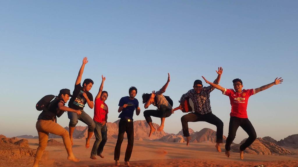 Bedouin Holidays Camp And Jeep Tours Wadi Rum Exterior photo