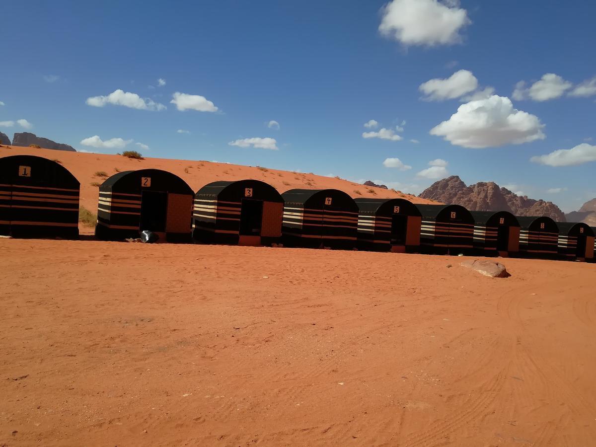 Bedouin Holidays Camp And Jeep Tours Wadi Rum Exterior photo